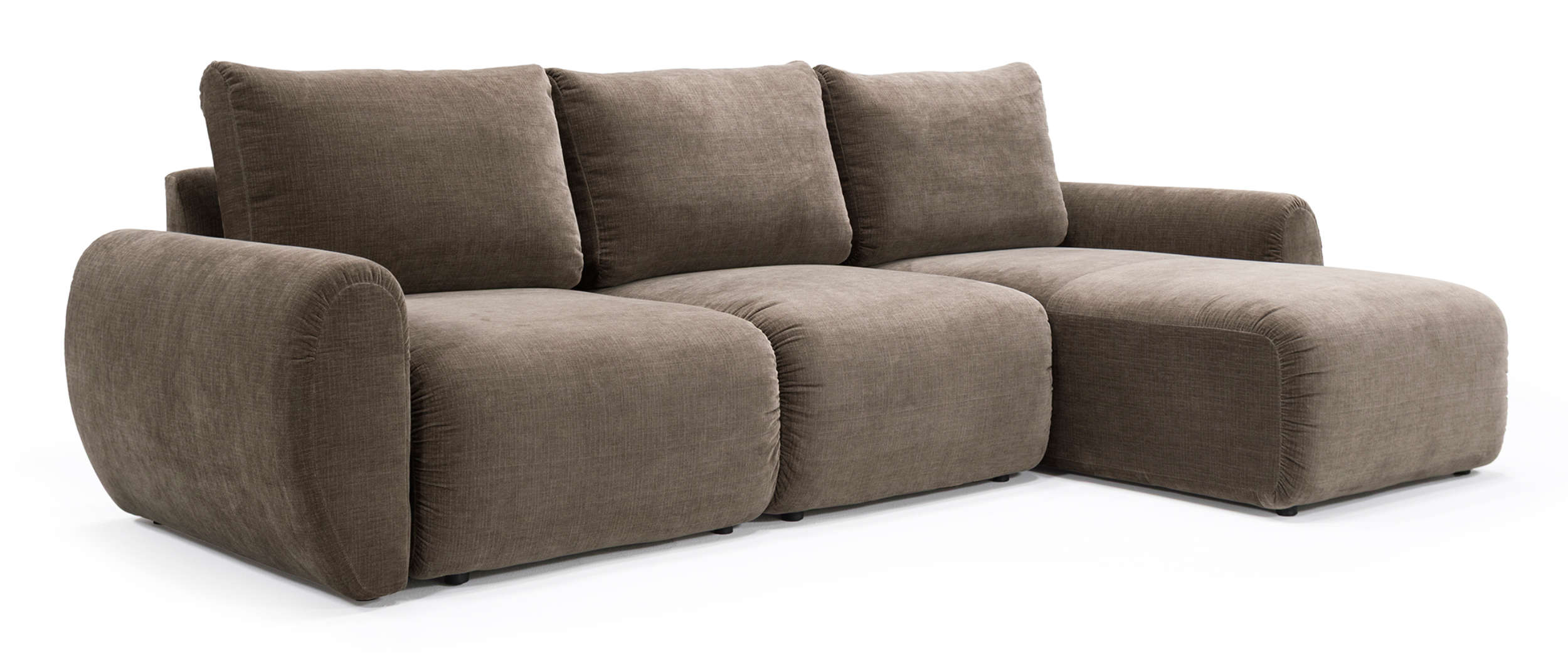 Das Innovation NORUM Eckschlafsofa ist mit CURVE- oder CHUNKY-Armlehnen erhältlich – hier  im regulären Stoff Esina Cedar Brown (411)