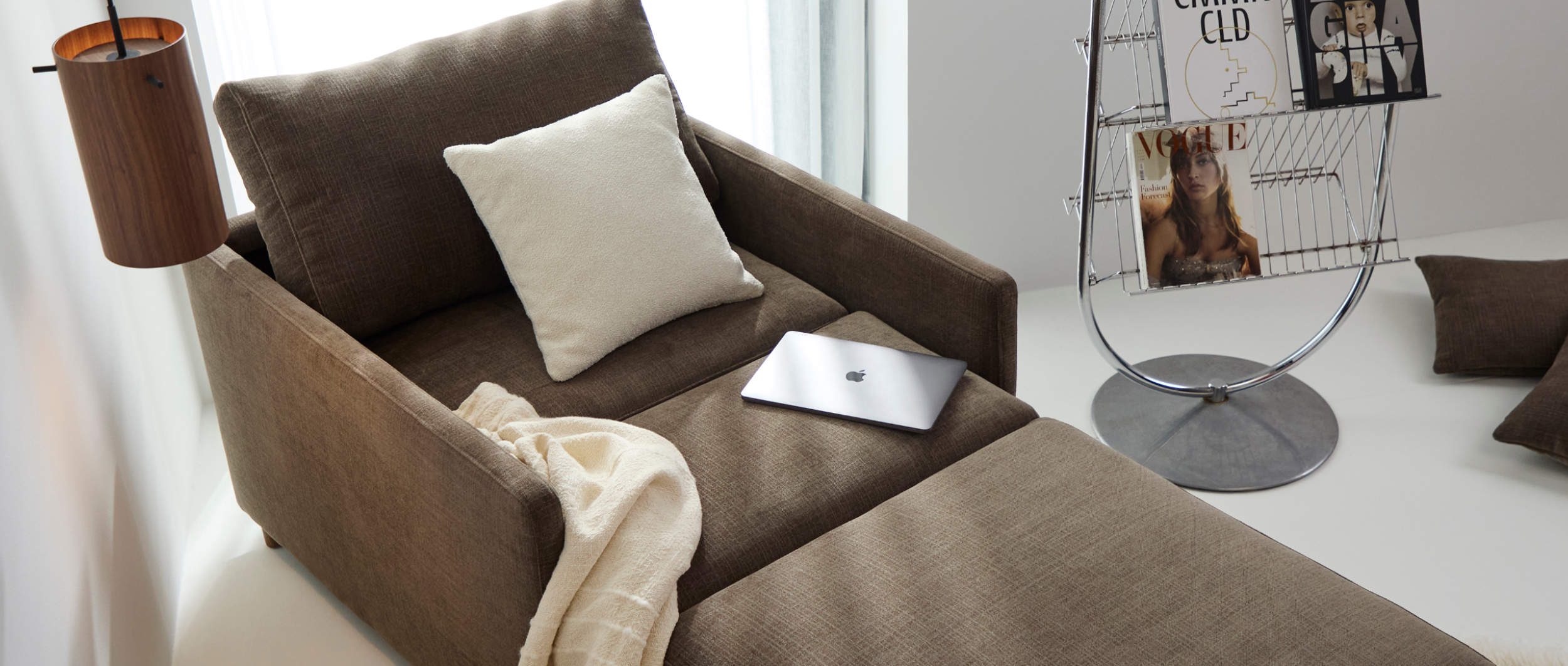In der Bettfunktion ist der NEAH Schlafsessel von Innovation perfekt zum relaxen