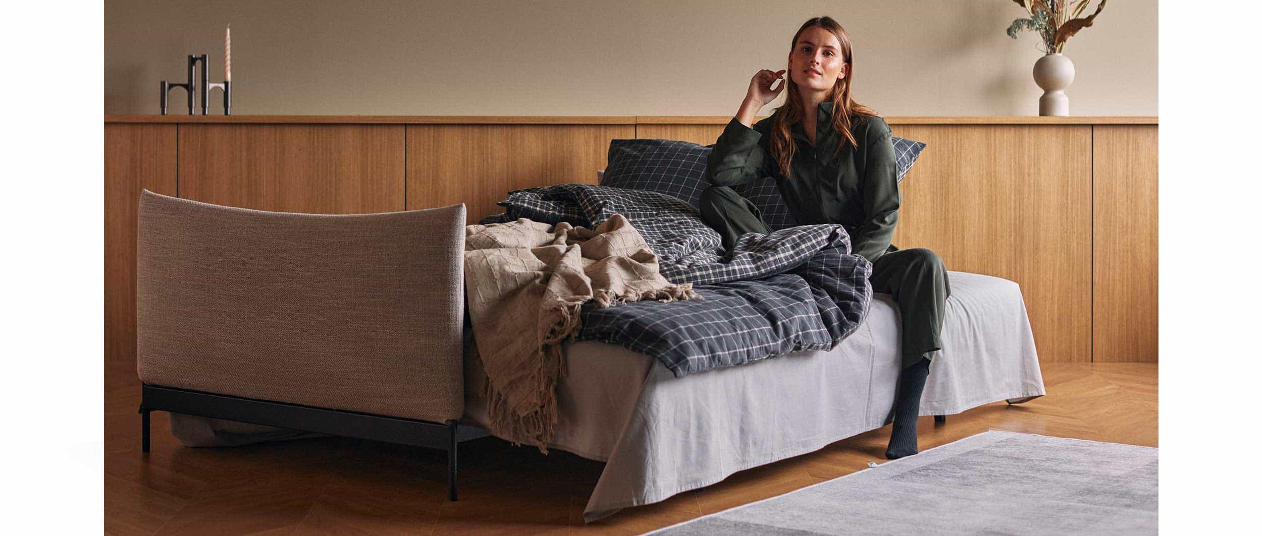Als Gästebett (ca. 150x200 cm) bietet das MALLOY Lounge Schlafsofa Platz für bis zu 2 Personen