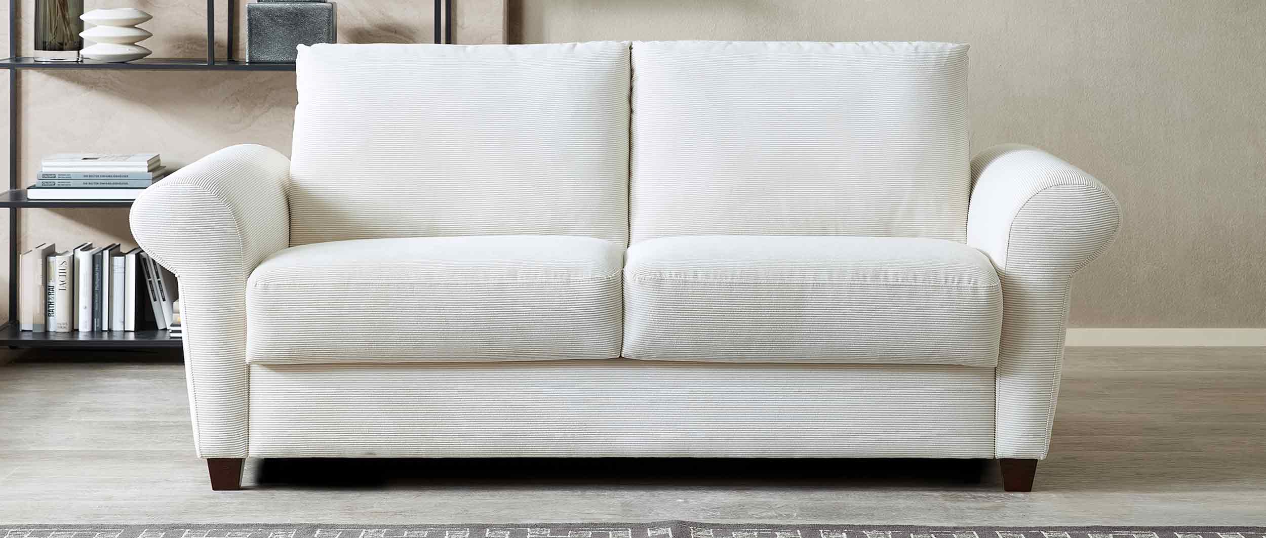 Das Schlafsofa FREIBURG DELUXE mit Cord Stoffen möglich