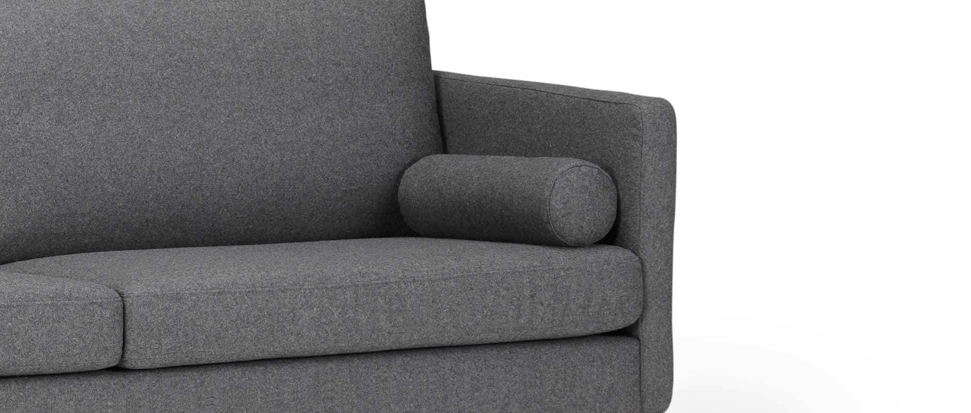 Die ZYLINDER Kissen sind eine gemütliche Ergänzung für Ihre Sofa Armlehne und sehen dabei auch noch sehr gut aus